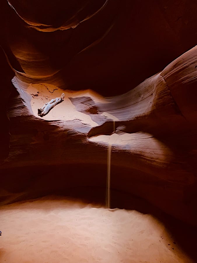 slot canyon falling sand