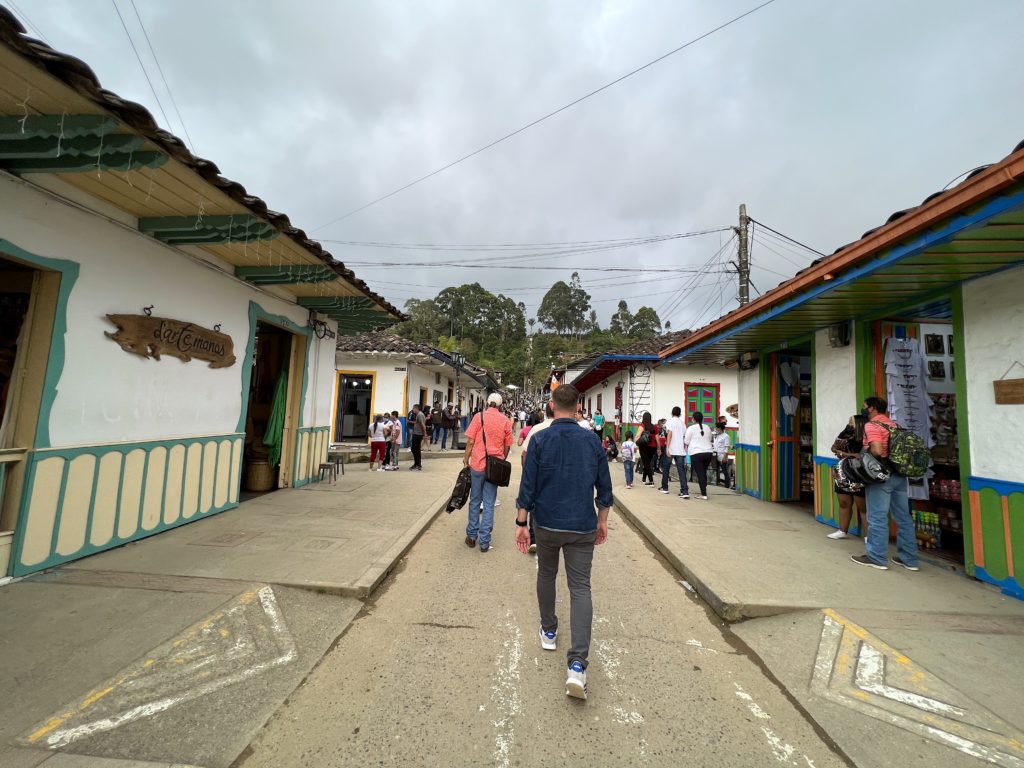 Jesse strolling down Calle Real